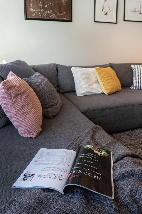 Spacious Apartment In Radnicka Business Zone - Free Parking 자그레브 외부 사진