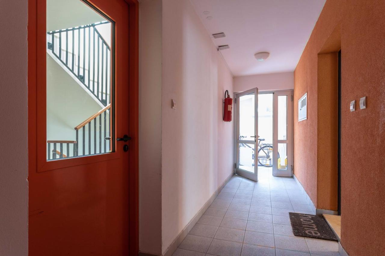 Spacious Apartment In Radnicka Business Zone - Free Parking 자그레브 외부 사진